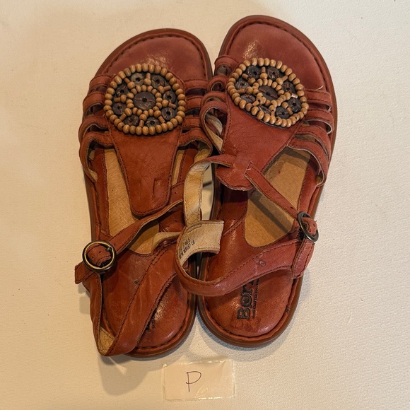 Born Leather Beaded Brown Women's Sandals - Picture 3 of 3